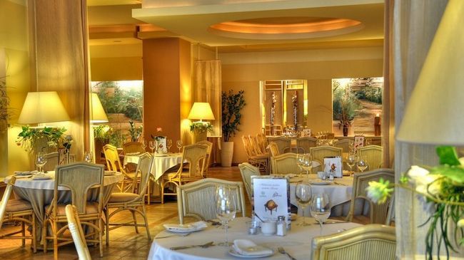 Hotel Komeda Ostrów Wielkopolski Restaurant billede